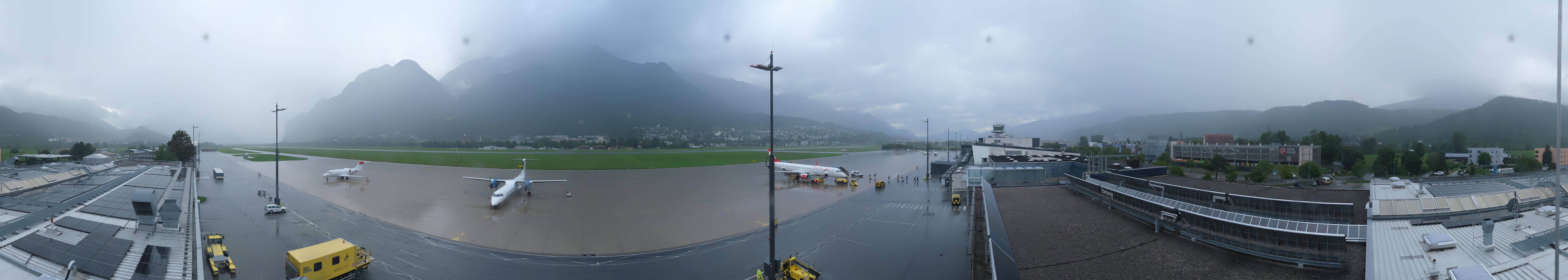 Archiv Foto Webcam Panorama Innsbruck Flughafen