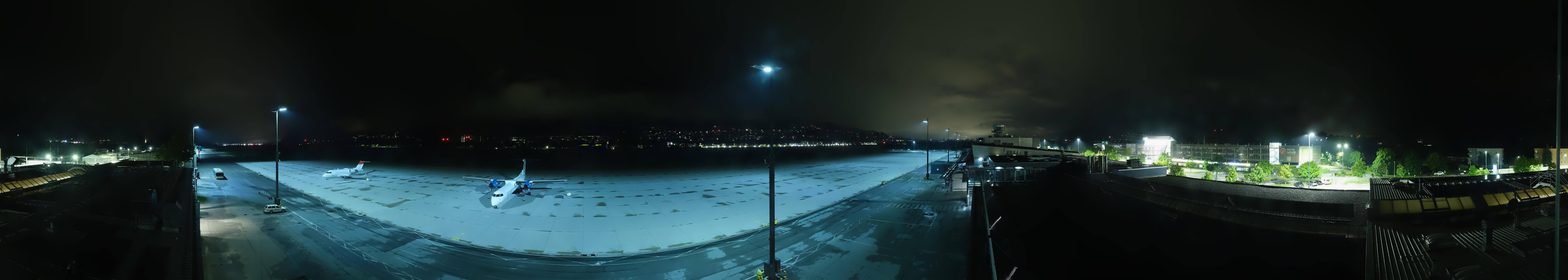 Archived image Webcam Airport Innsbruck Panorama