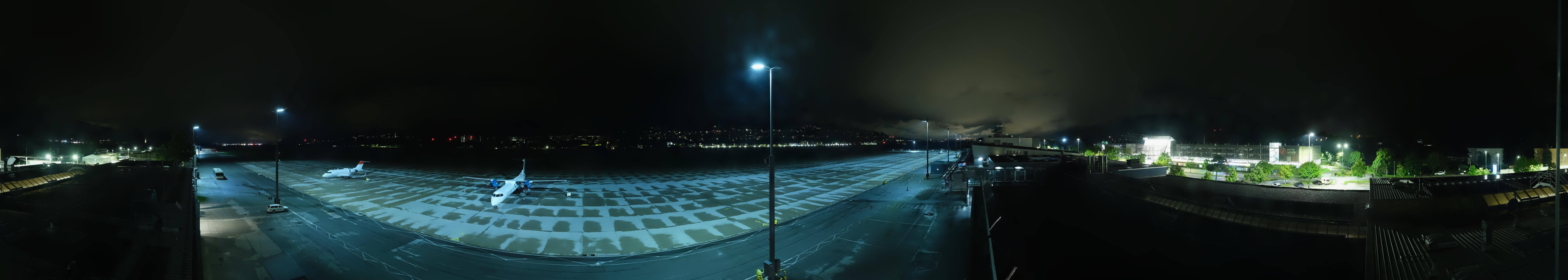 Archived image Webcam Airport Innsbruck Panorama