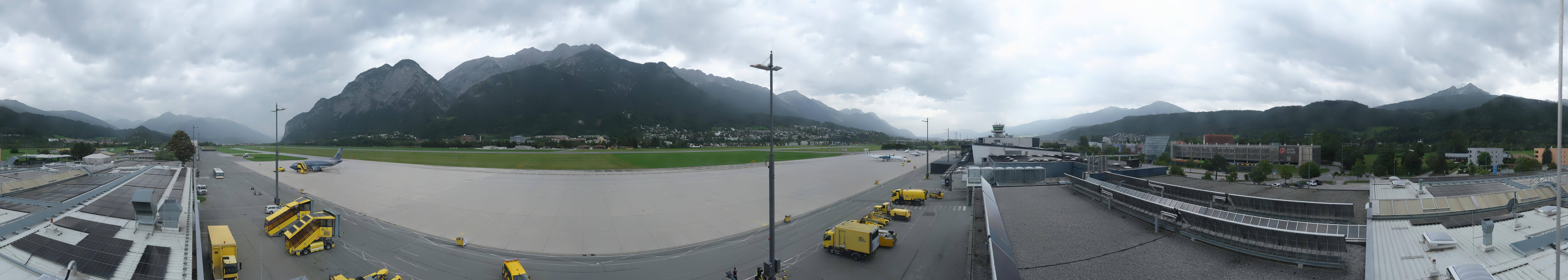 Archiv Foto Webcam Panorama Innsbruck Flughafen