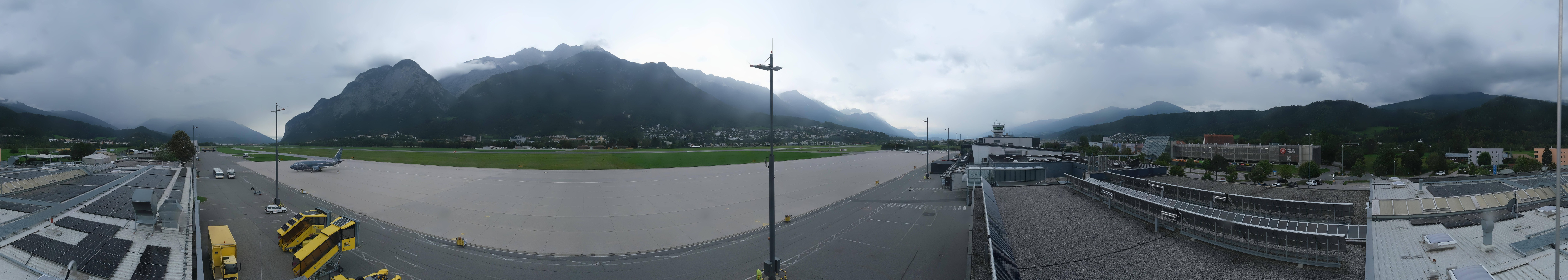 Archiv Foto Webcam Panorama Innsbruck Flughafen