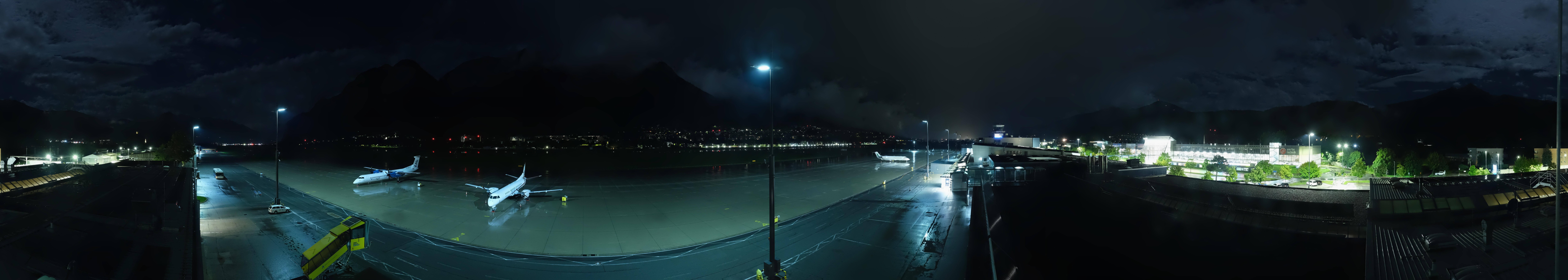 Archived image Webcam Airport Innsbruck Panorama