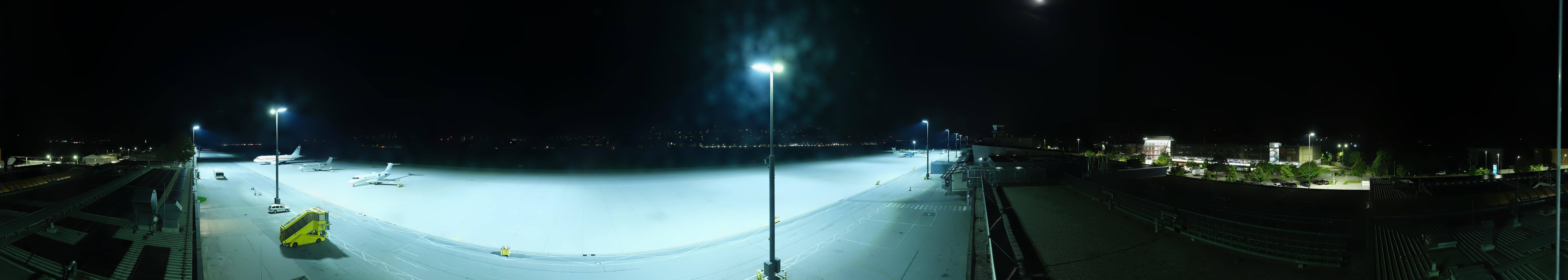 Archived image Webcam Airport Innsbruck Panorama