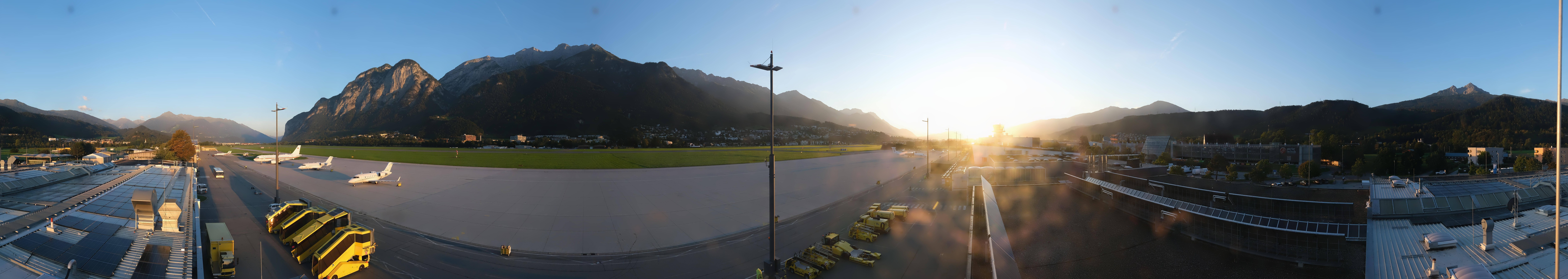 Archived image Webcam Airport Innsbruck Panorama