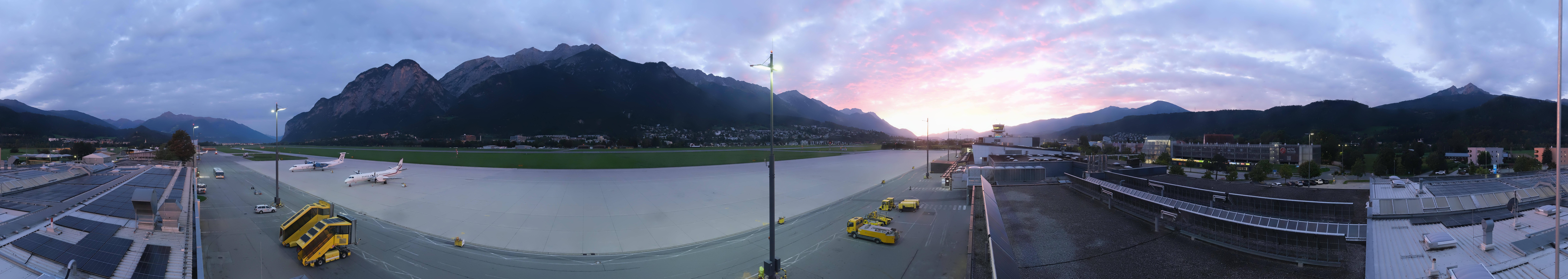Archiv Foto Webcam Panorama Innsbruck Flughafen