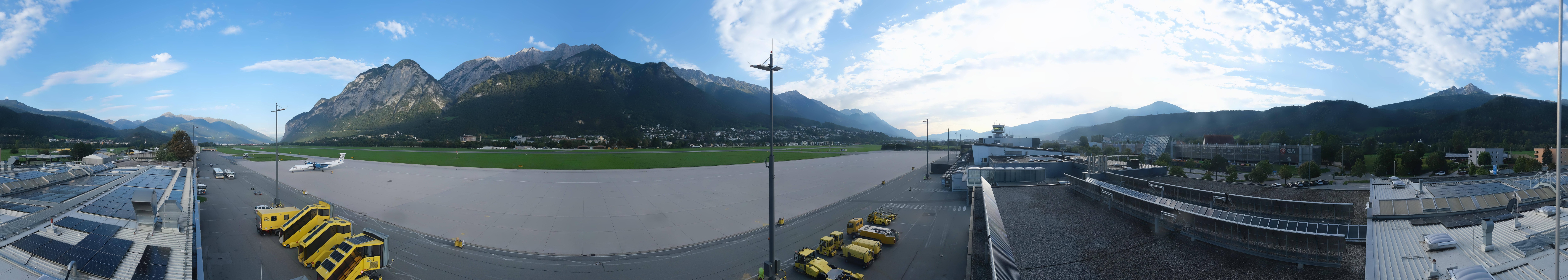 Archiv Foto Webcam Panorama Innsbruck Flughafen