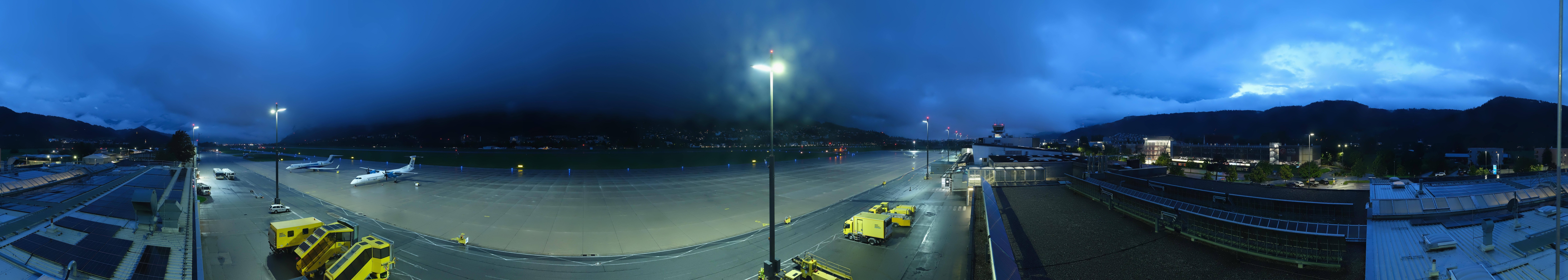 Archiv Foto Webcam Panorama Innsbruck Flughafen