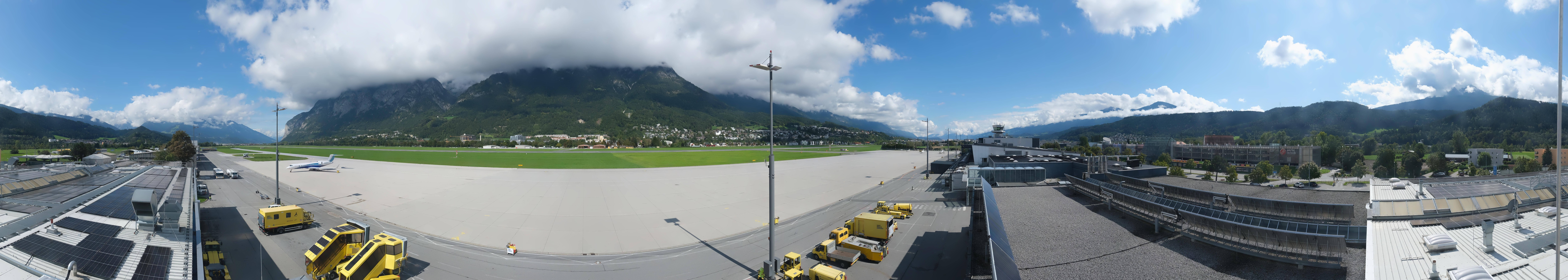 Archiv Foto Webcam Panorama Innsbruck Flughafen