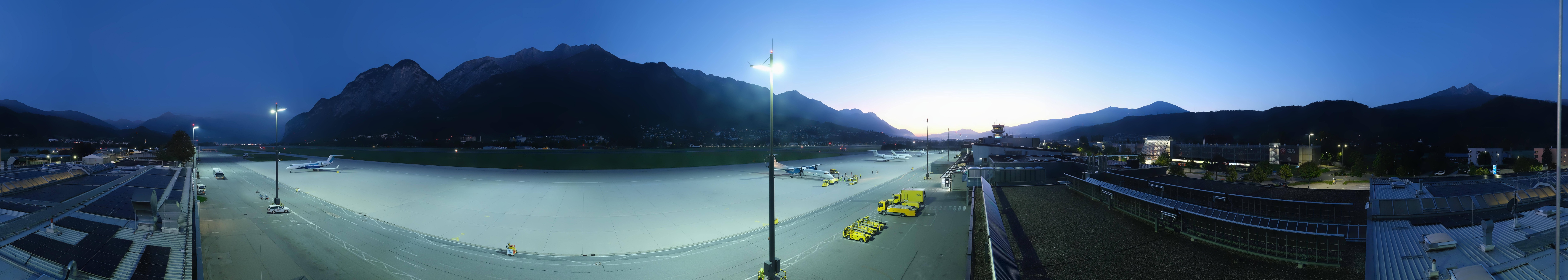 Archiv Foto Webcam Panorama Innsbruck Flughafen