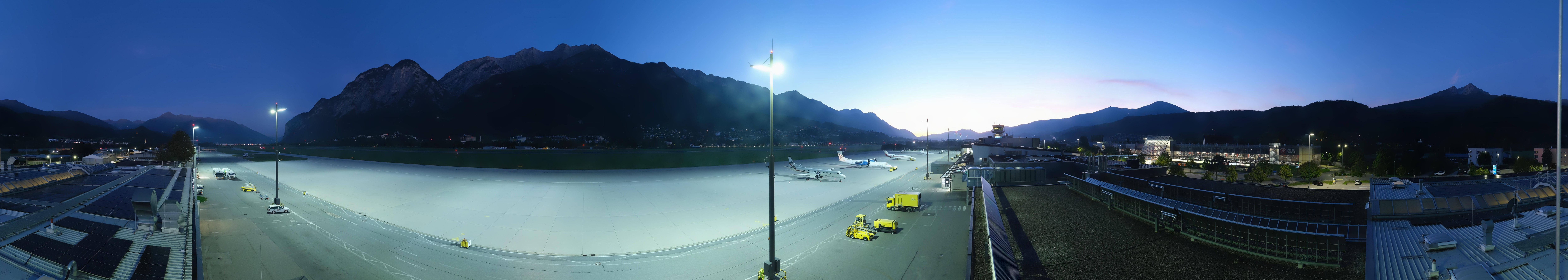 Archiv Foto Webcam Panorama Innsbruck Flughafen
