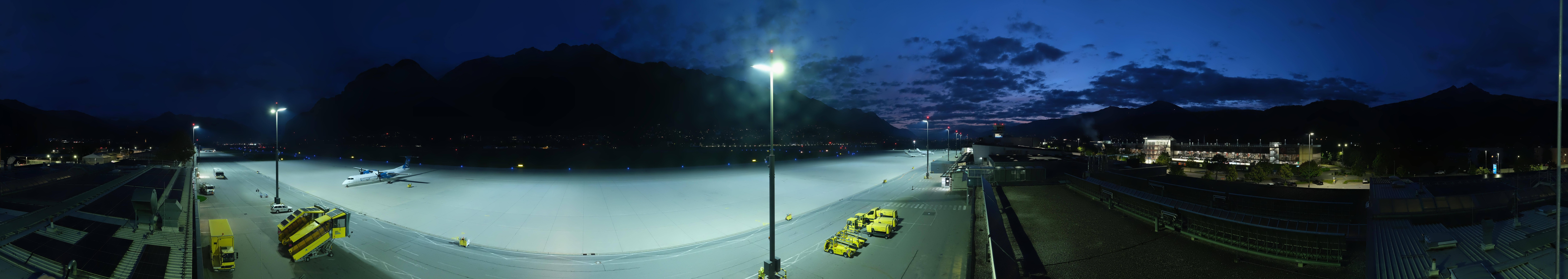 Archiv Foto Webcam Panorama Innsbruck Flughafen
