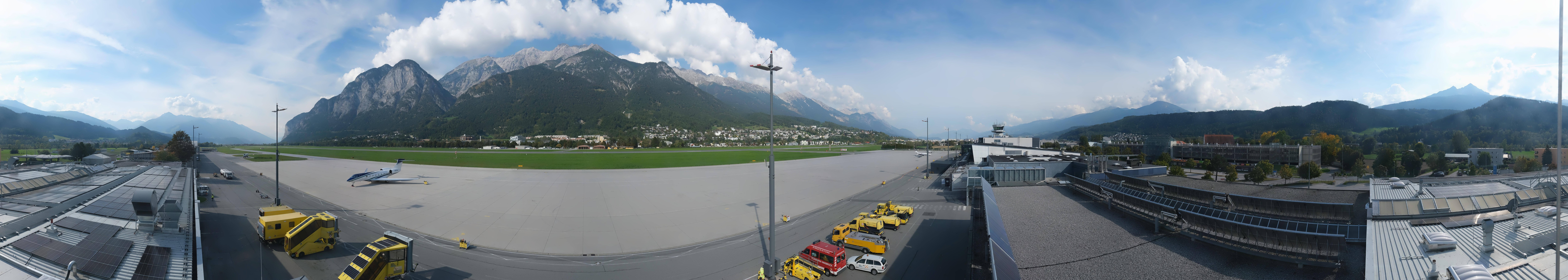 Archiv Foto Webcam Panorama Innsbruck Flughafen