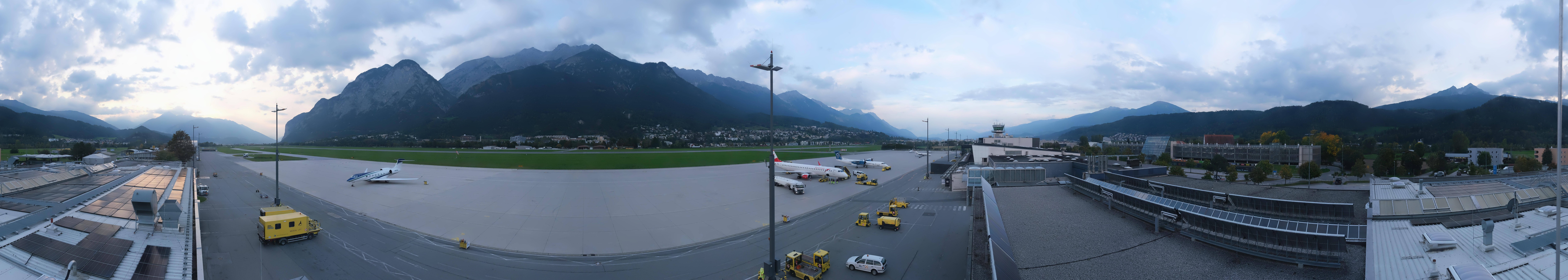 Archiv Foto Webcam Panorama Innsbruck Flughafen