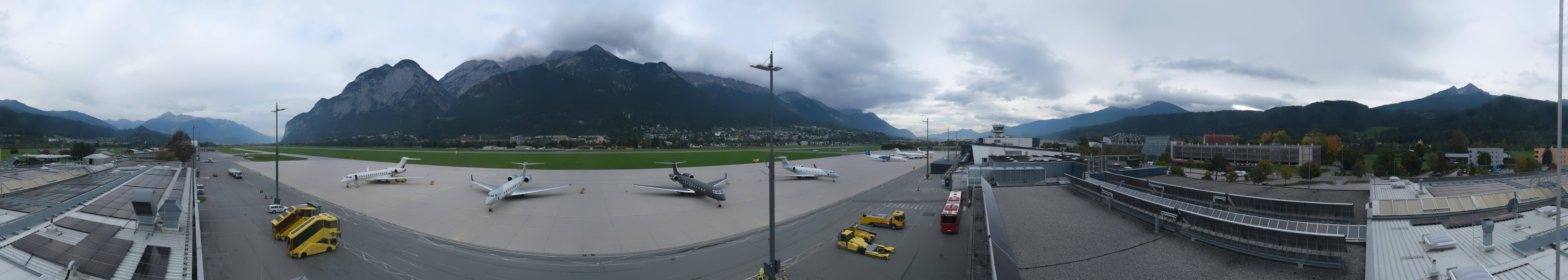 Archiv Foto Webcam Panorama Innsbruck Flughafen
