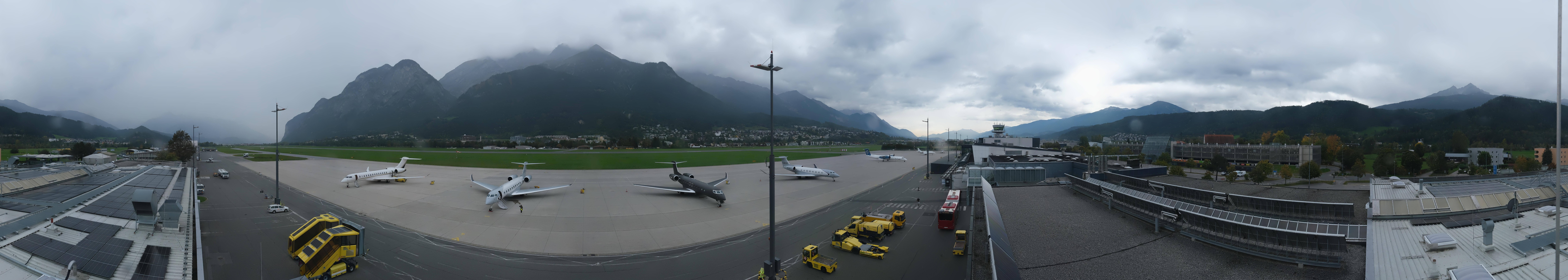 Archiv Foto Webcam Panorama Innsbruck Flughafen