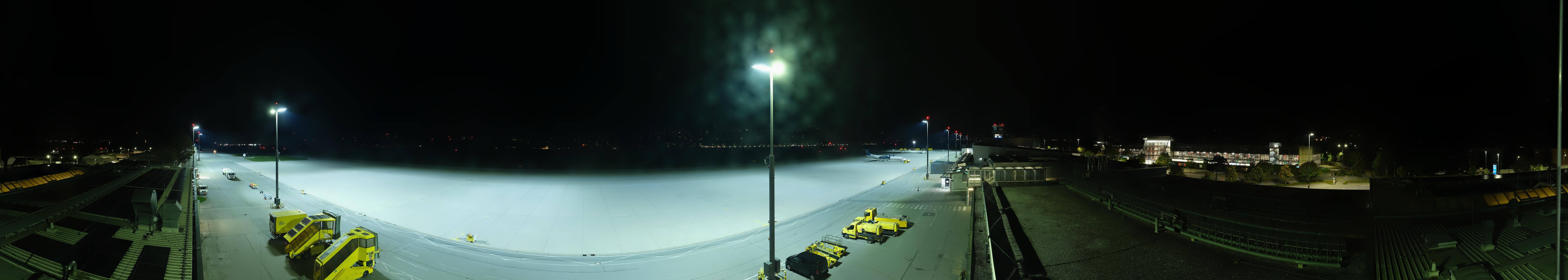 Archived image Webcam Airport Innsbruck Panorama