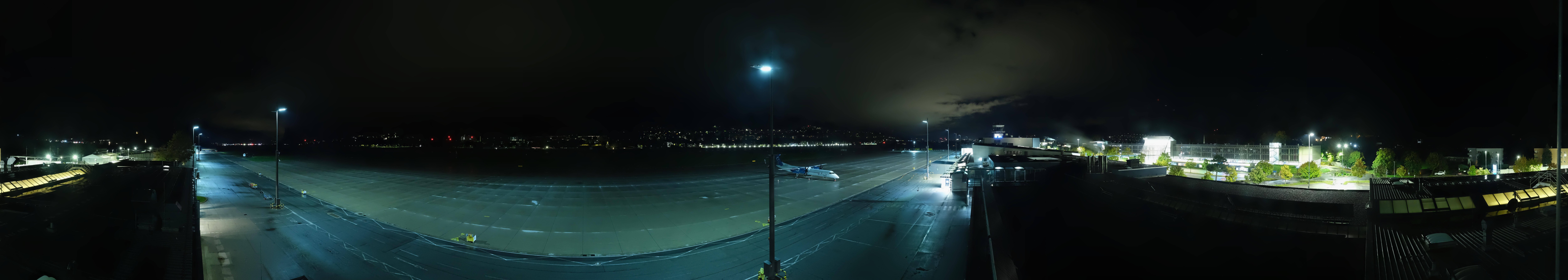 Archived image Webcam Airport Innsbruck Panorama