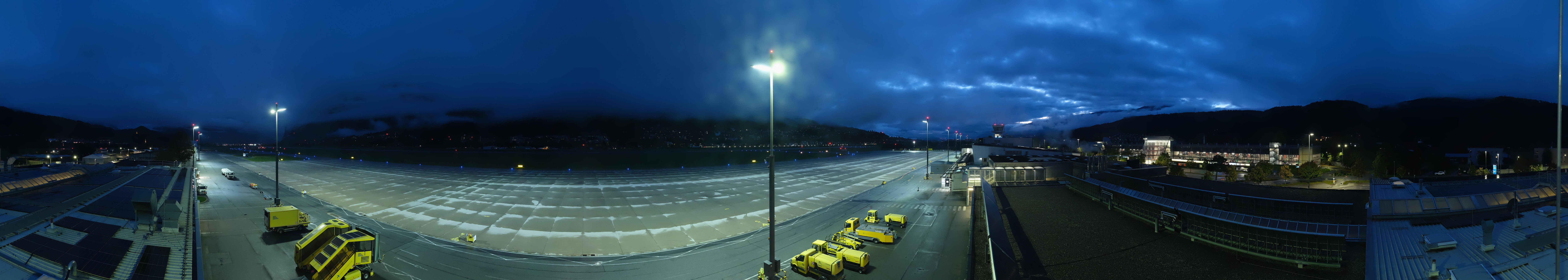 Archived image Webcam Airport Innsbruck Panorama