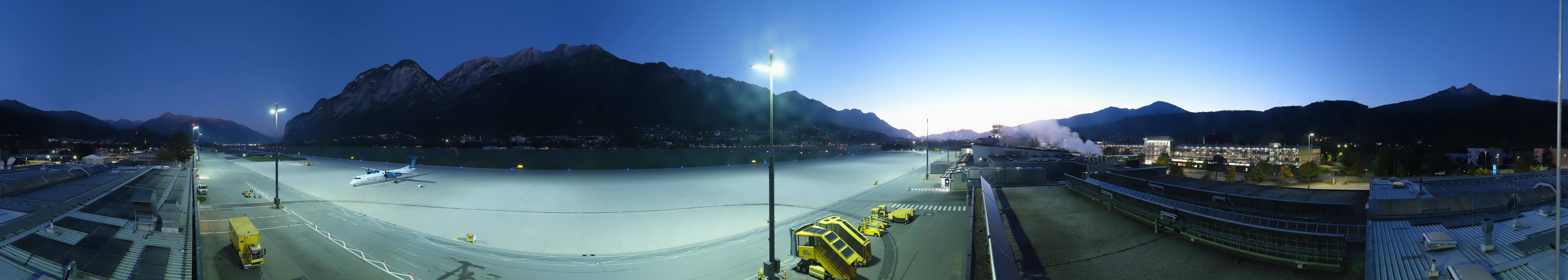 Archiv Foto Webcam Panorama Innsbruck Flughafen