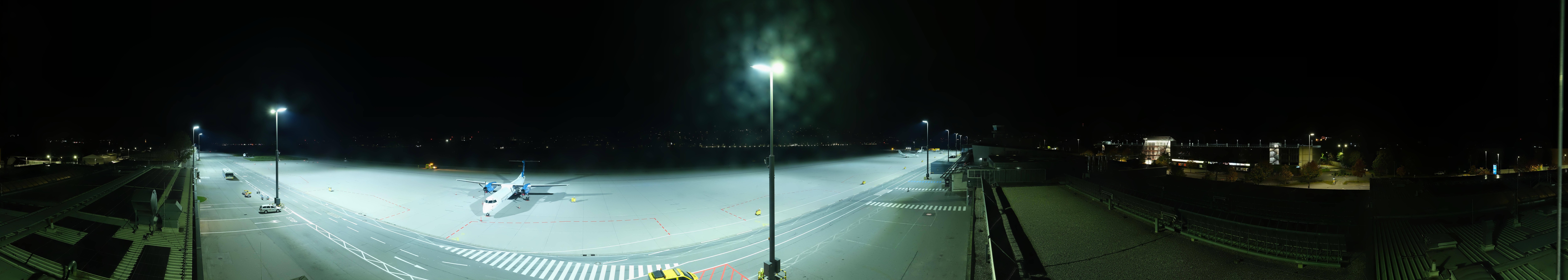 Archived image Webcam Airport Innsbruck Panorama