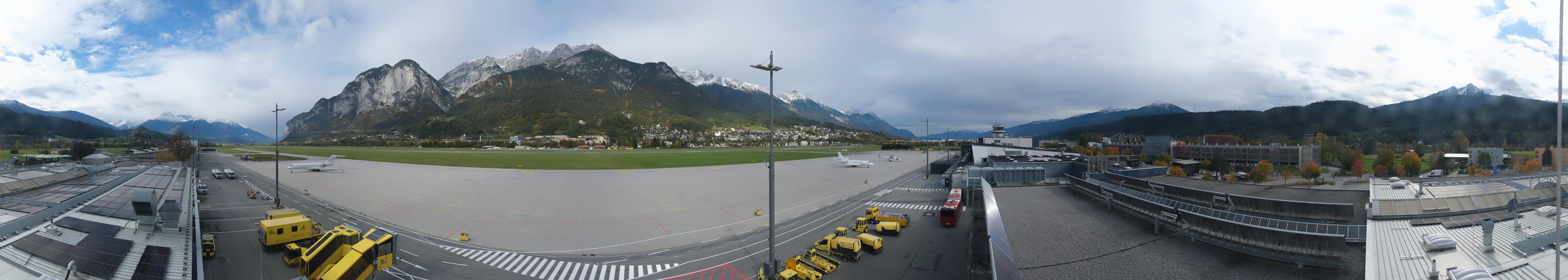 Archiv Foto Webcam Panorama Innsbruck Flughafen