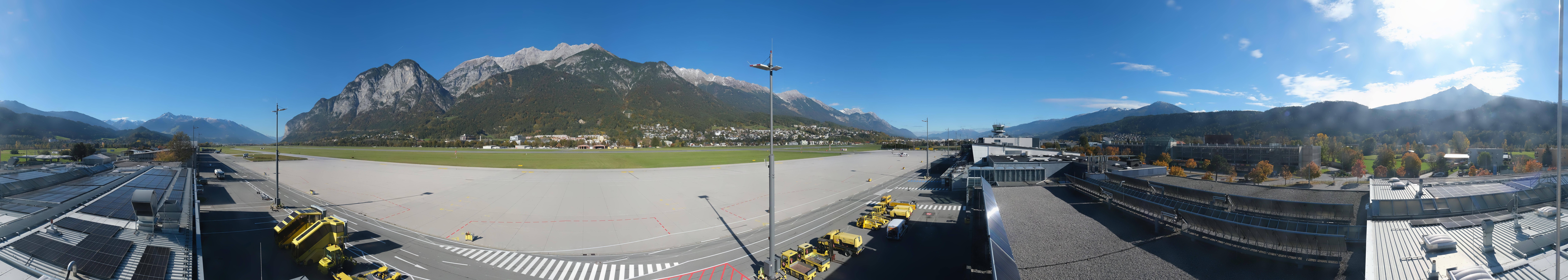 Archived image Webcam Airport Innsbruck Panorama