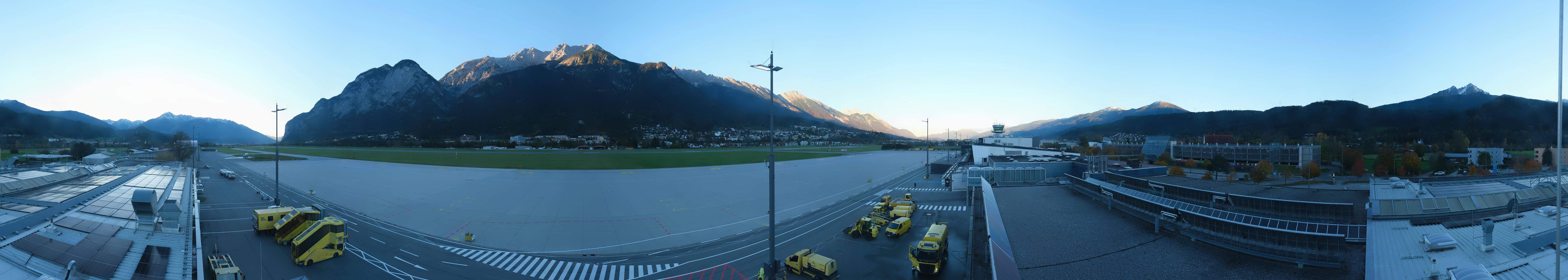 Archived image Webcam Airport Innsbruck Panorama