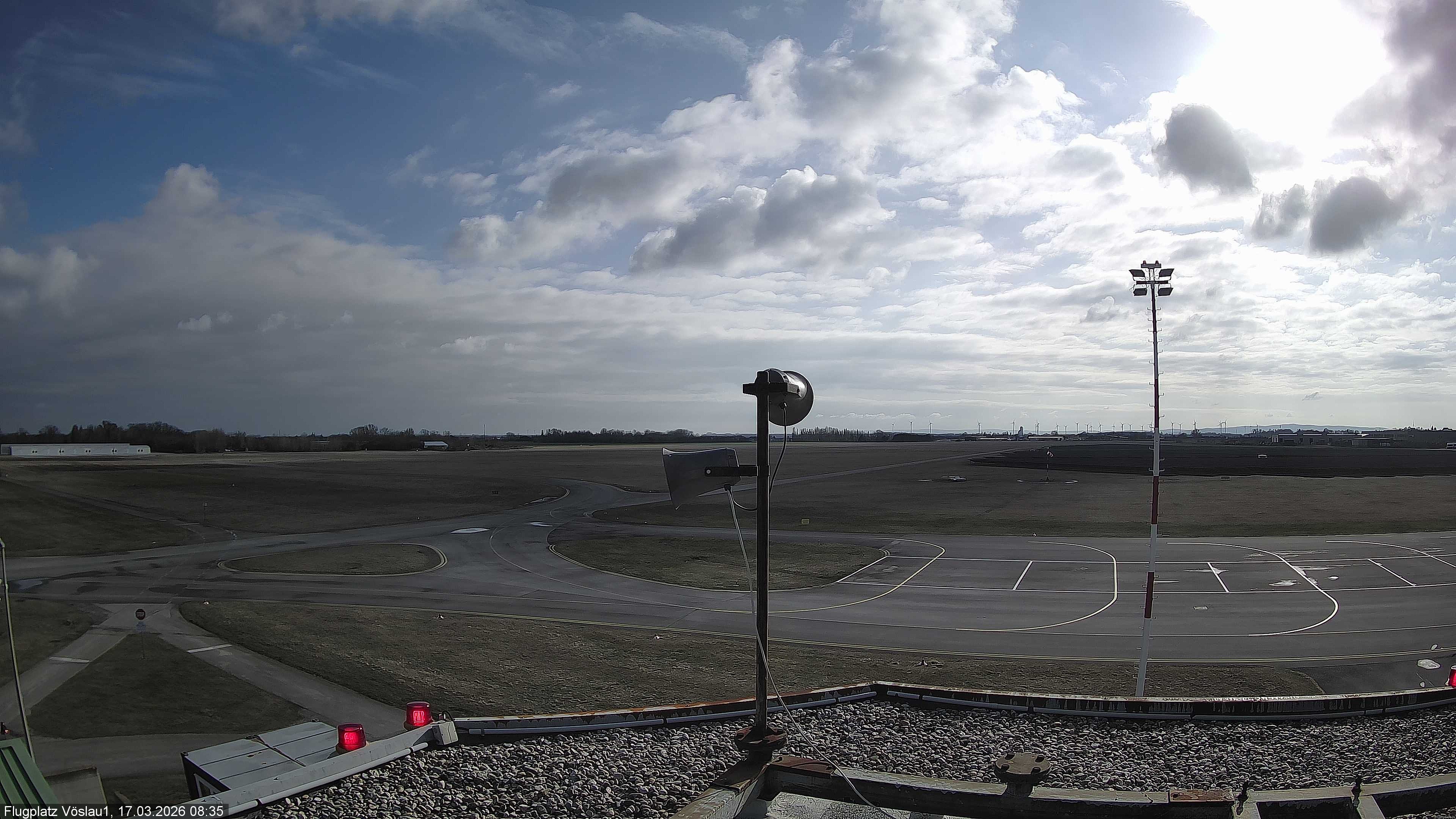 Archiv Foto Webcam Blick auf Flugplatz Bad Vöslau-Kottingbrunn