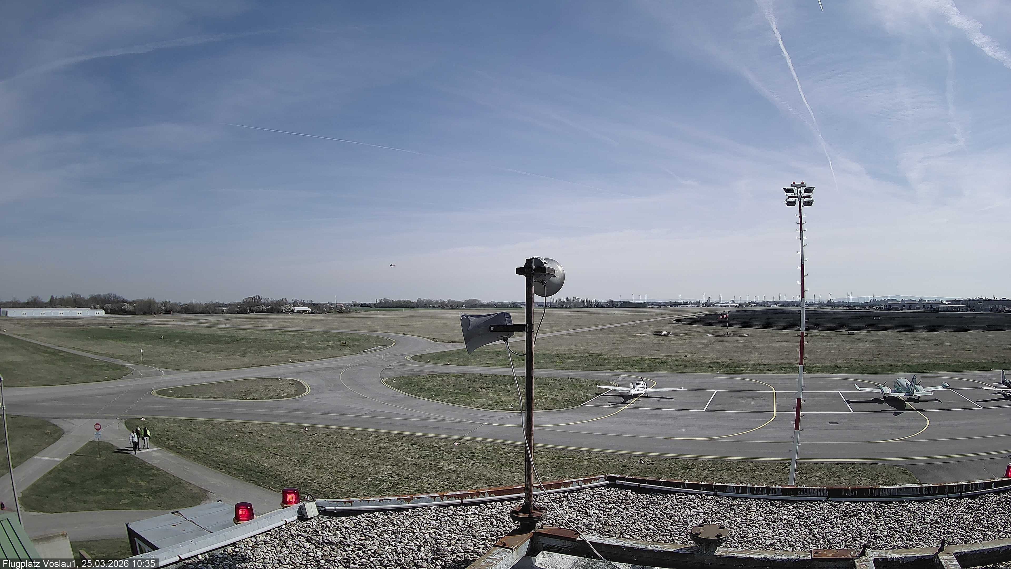 Archiv Foto Webcam Blick auf Flugplatz Bad Vöslau-Kottingbrunn