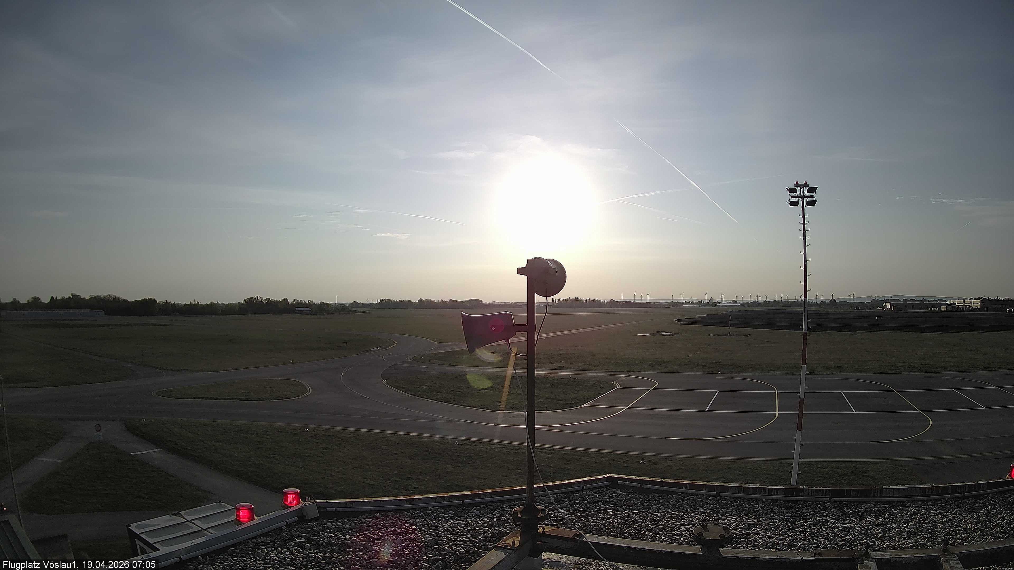 Archiv Foto Webcam Blick auf Flugplatz Bad Vöslau-Kottingbrunn