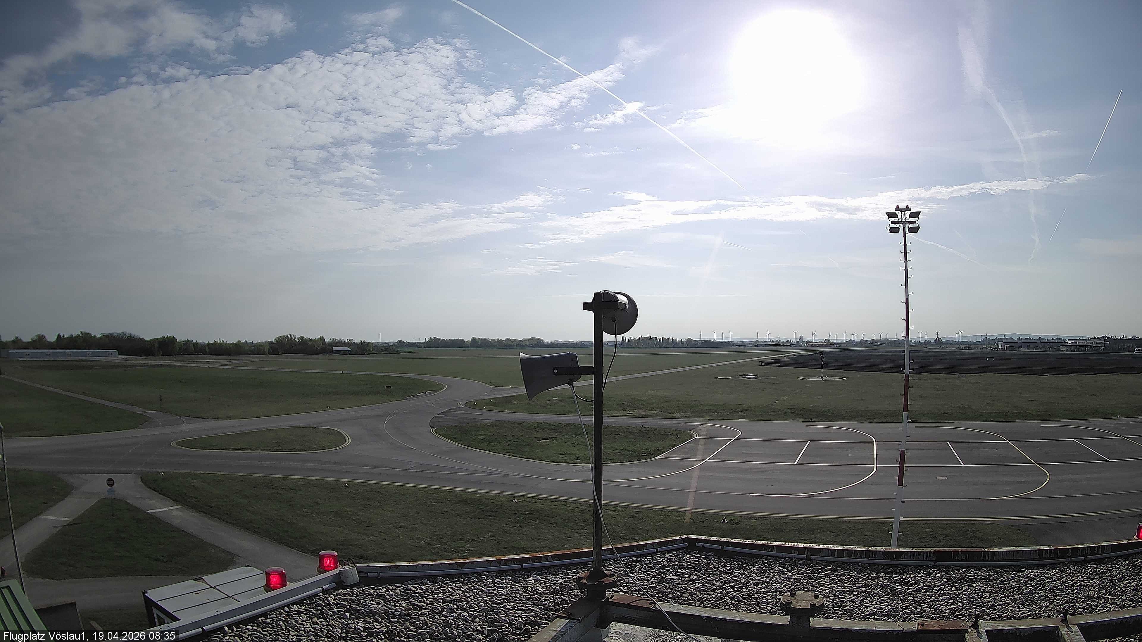Archiv Foto Webcam Blick auf Flugplatz Bad Vöslau-Kottingbrunn