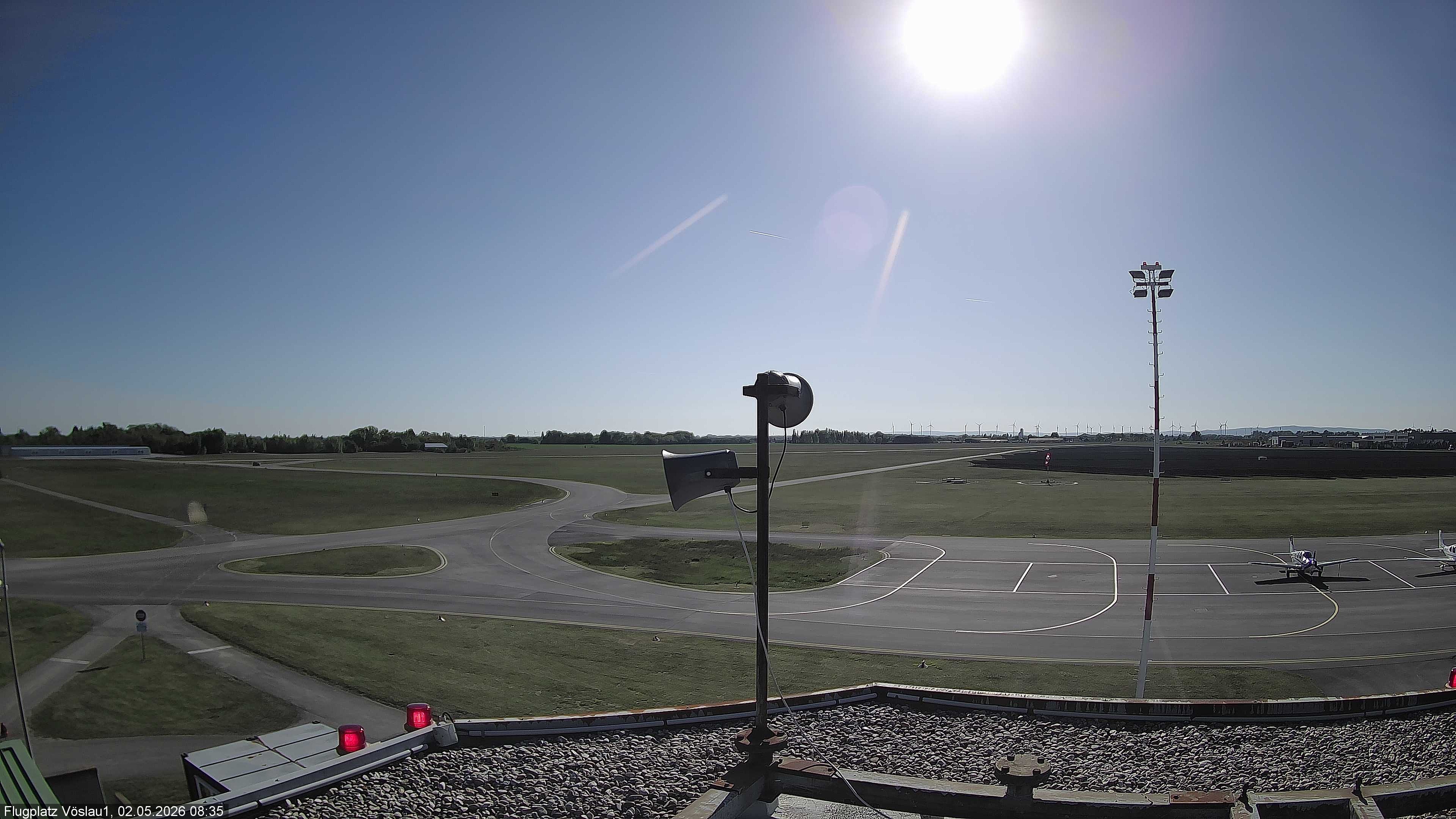Archiv Foto Webcam Blick auf Flugplatz Bad Vöslau-Kottingbrunn