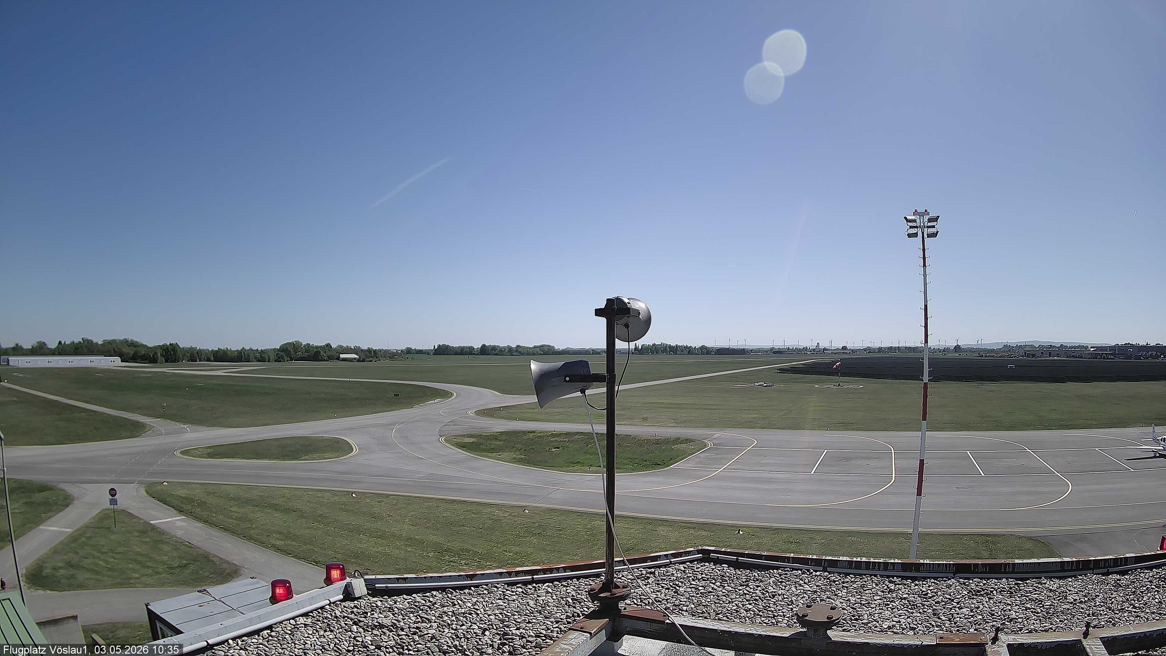 Archiv Foto Webcam Blick auf Flugplatz Bad Vöslau-Kottingbrunn