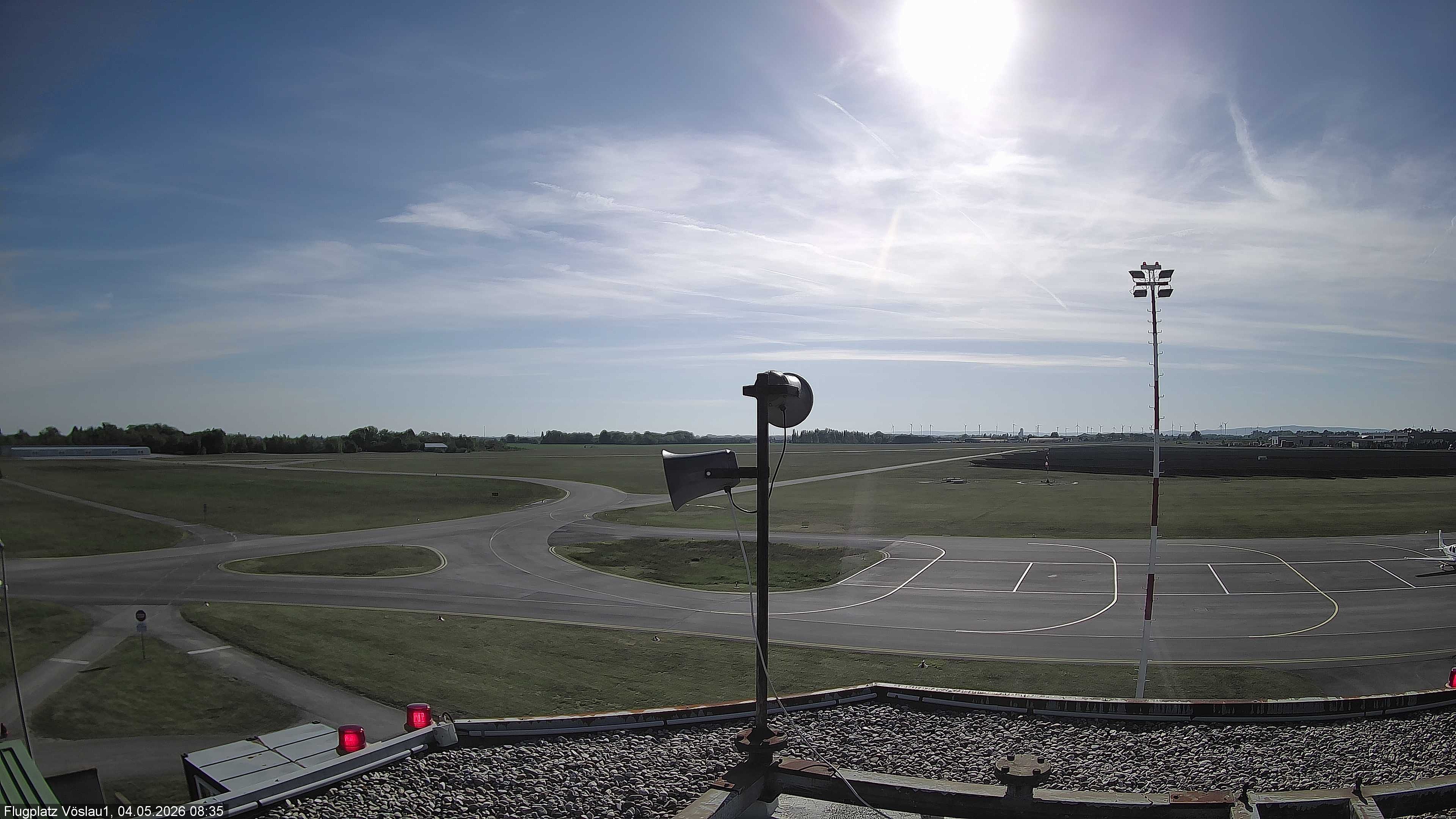 Archiv Foto Webcam Blick auf Flugplatz Bad Vöslau-Kottingbrunn