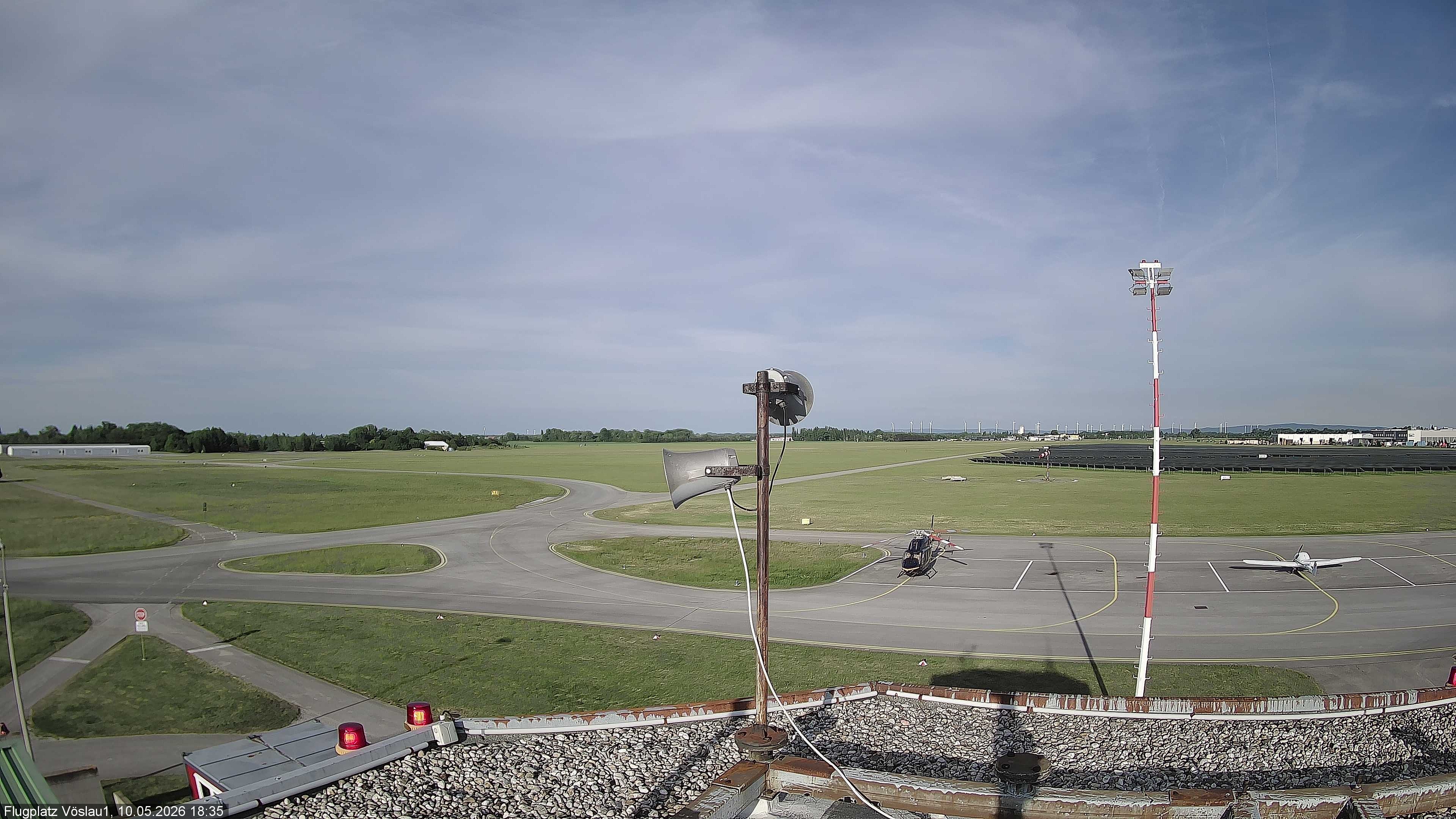 Archiv Foto Webcam Blick auf Flugplatz Bad Vöslau-Kottingbrunn