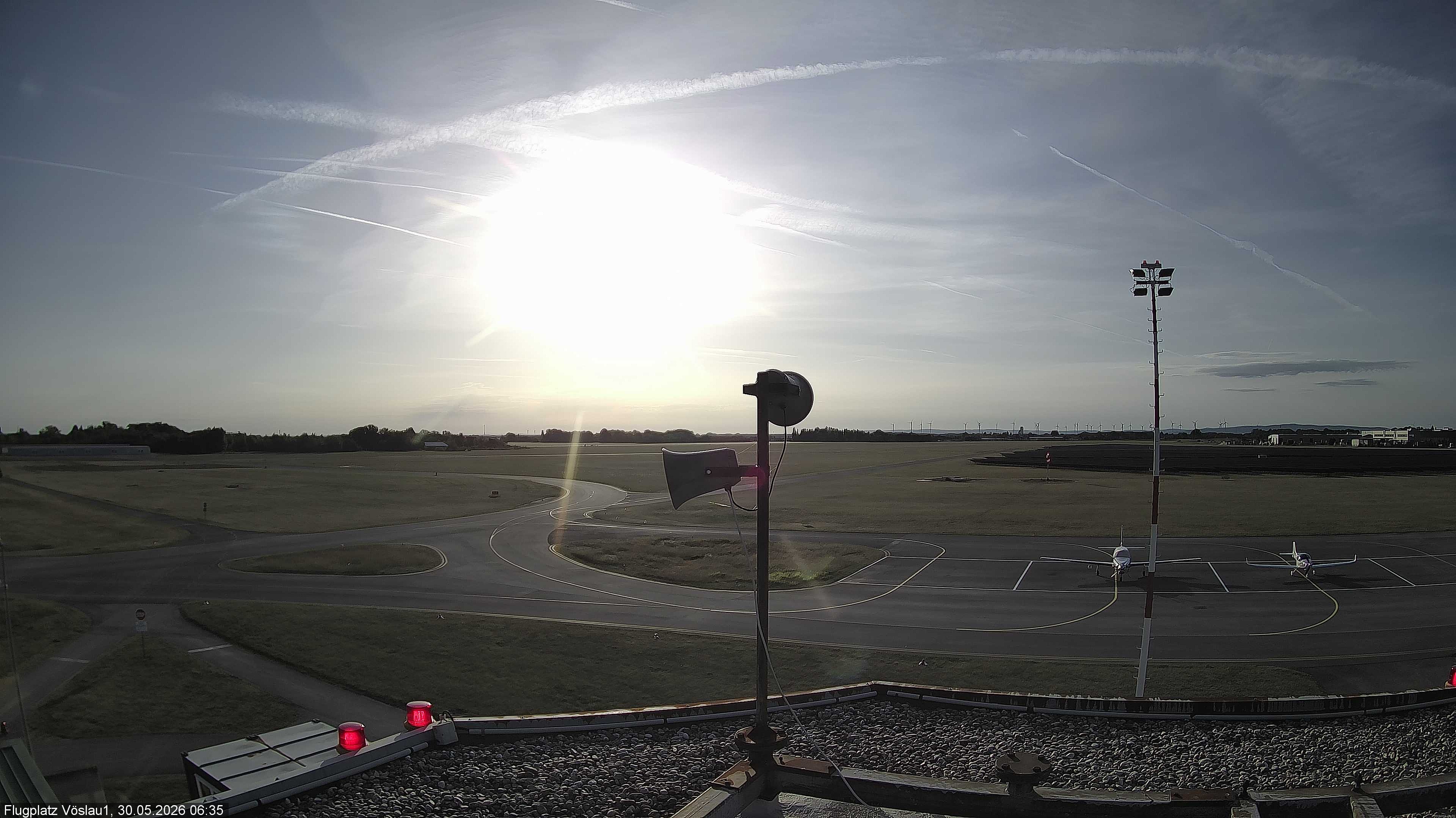 Archiv Foto Webcam Blick auf Flugplatz Bad Vöslau-Kottingbrunn
