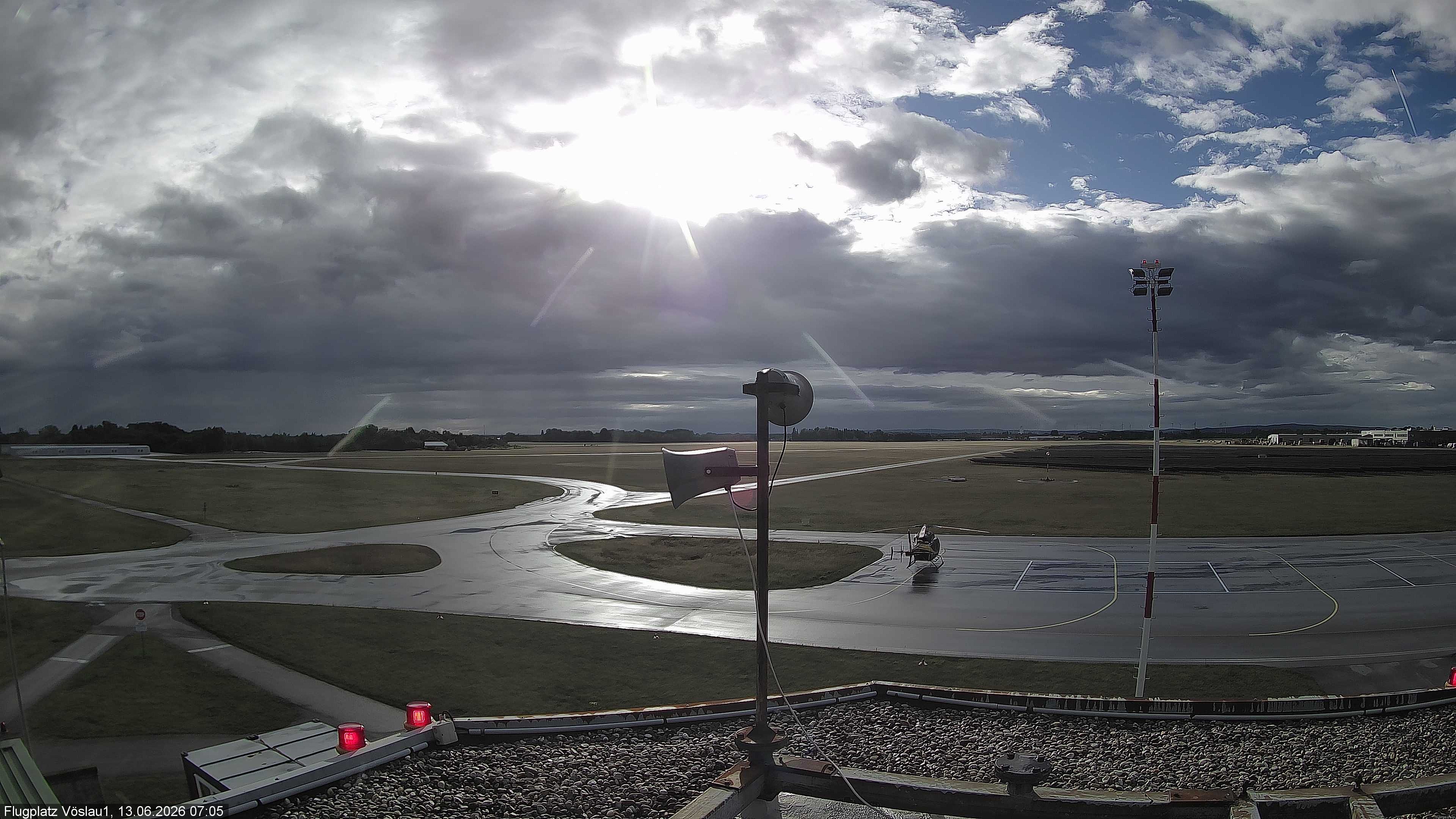 Archiv Foto Webcam Blick auf Flugplatz Bad Vöslau-Kottingbrunn