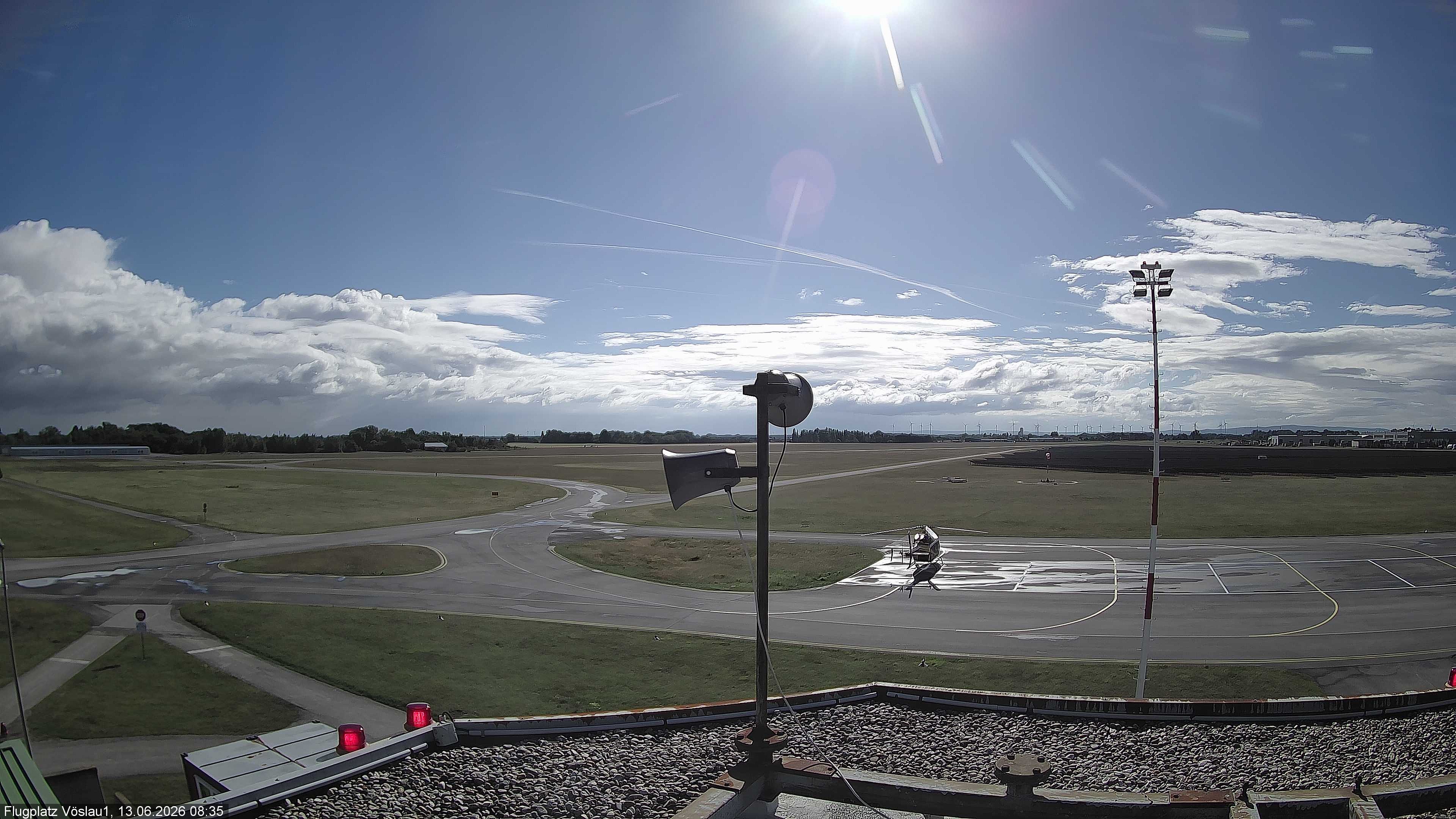 Archiv Foto Webcam Blick auf Flugplatz Bad Vöslau-Kottingbrunn