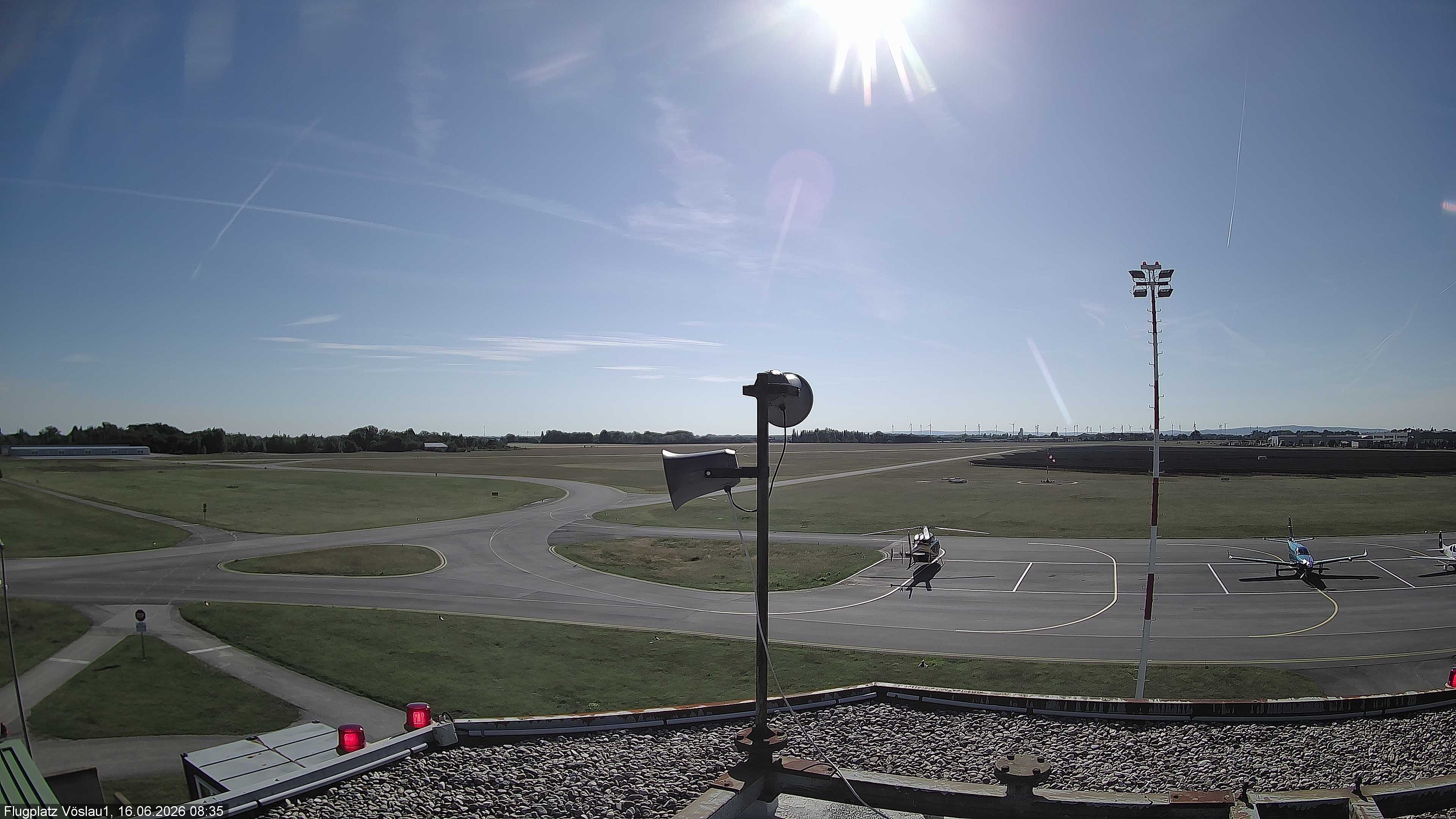 Archiv Foto Webcam Blick auf Flugplatz Bad Vöslau-Kottingbrunn