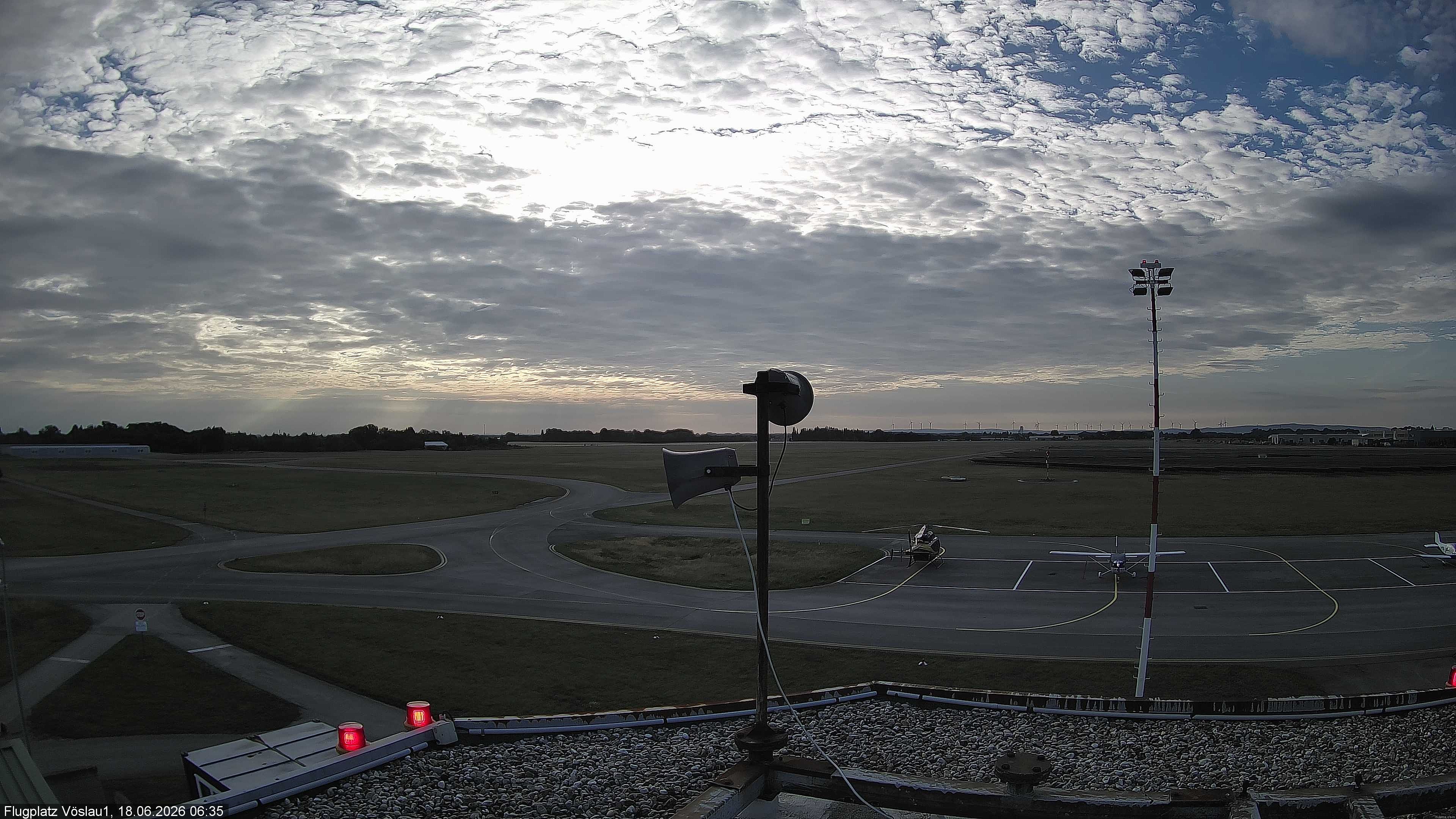 Archived image Webcam View Kottingbrunn Airfield