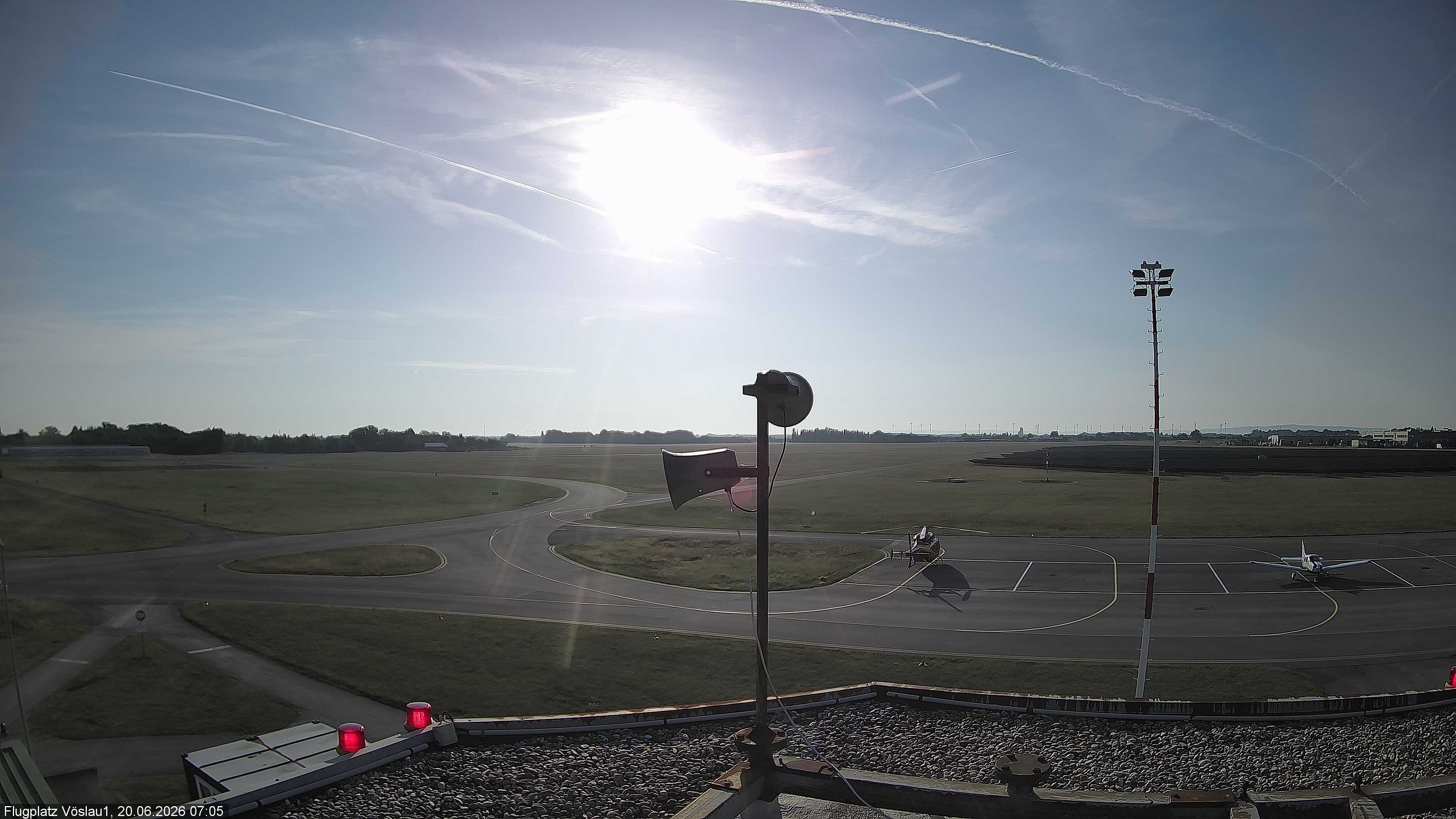 Archiv Foto Webcam Blick auf Flugplatz Bad Vöslau-Kottingbrunn