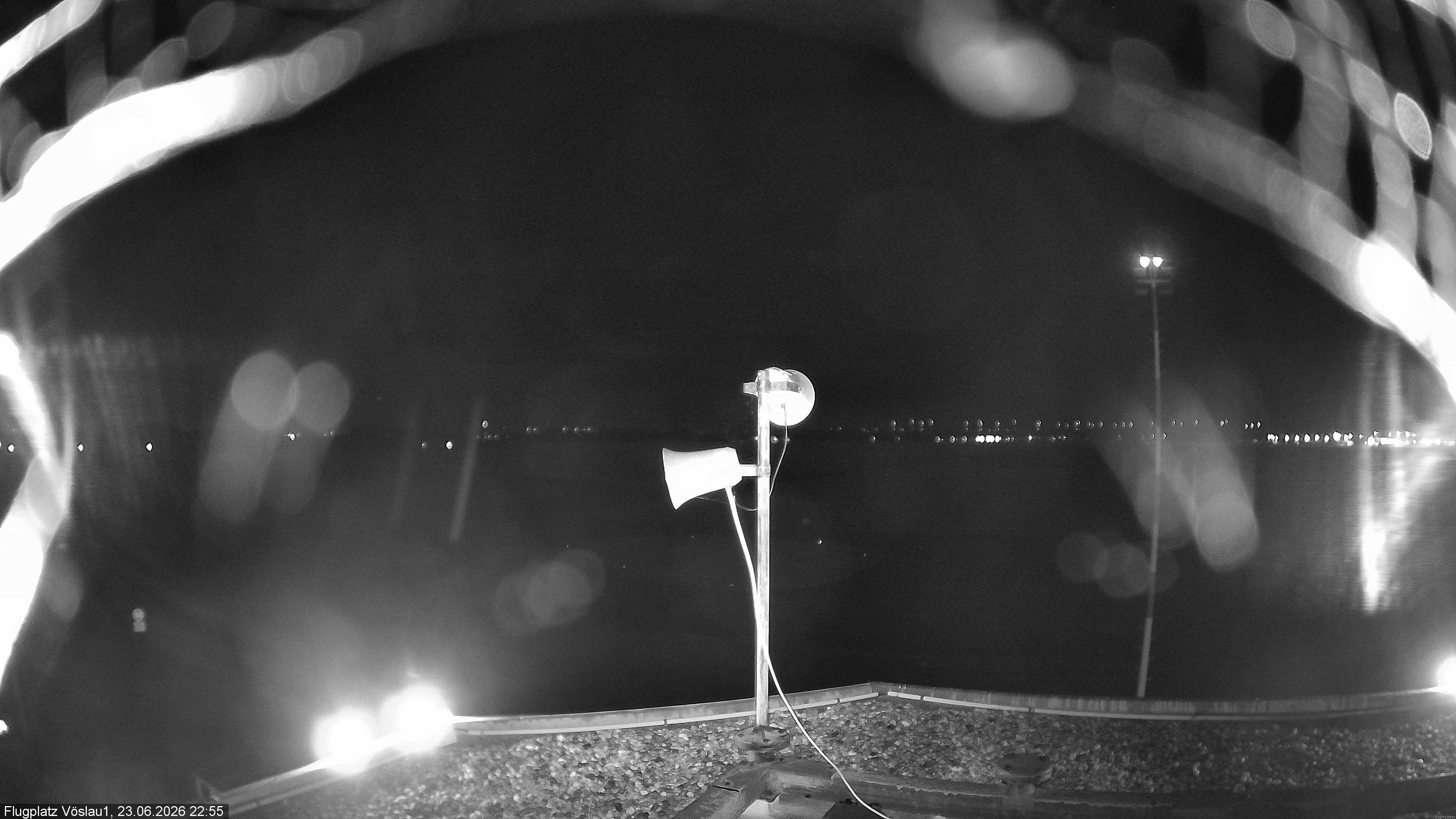 Archiv Foto Webcam Blick auf Flugplatz Bad Vöslau-Kottingbrunn