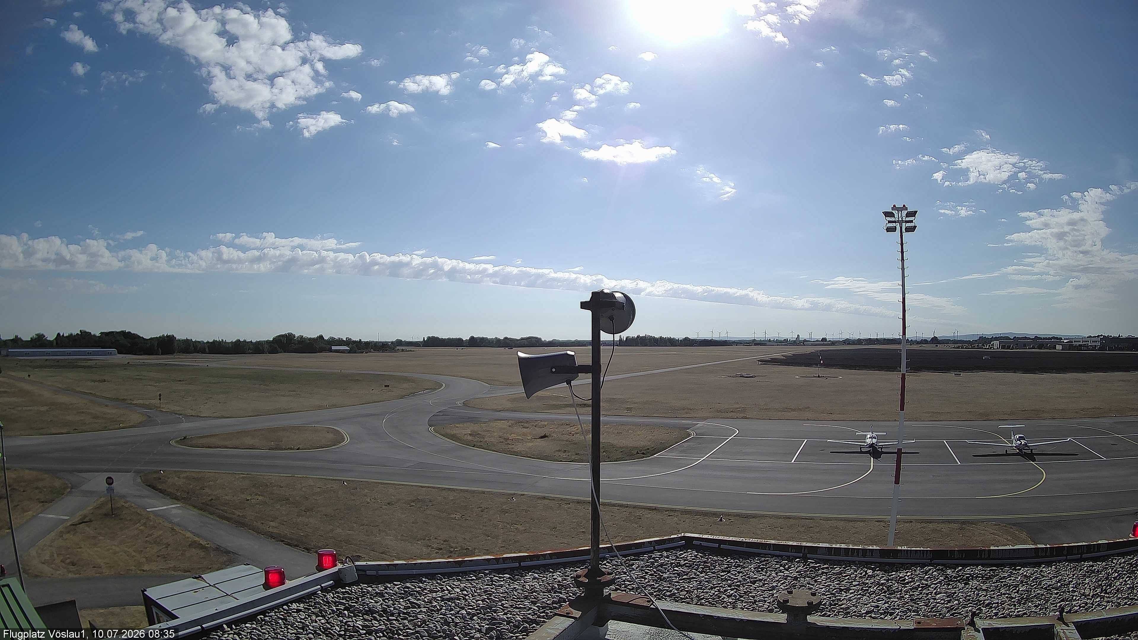 Archiv Foto Webcam Blick auf Flugplatz Bad Vöslau-Kottingbrunn
