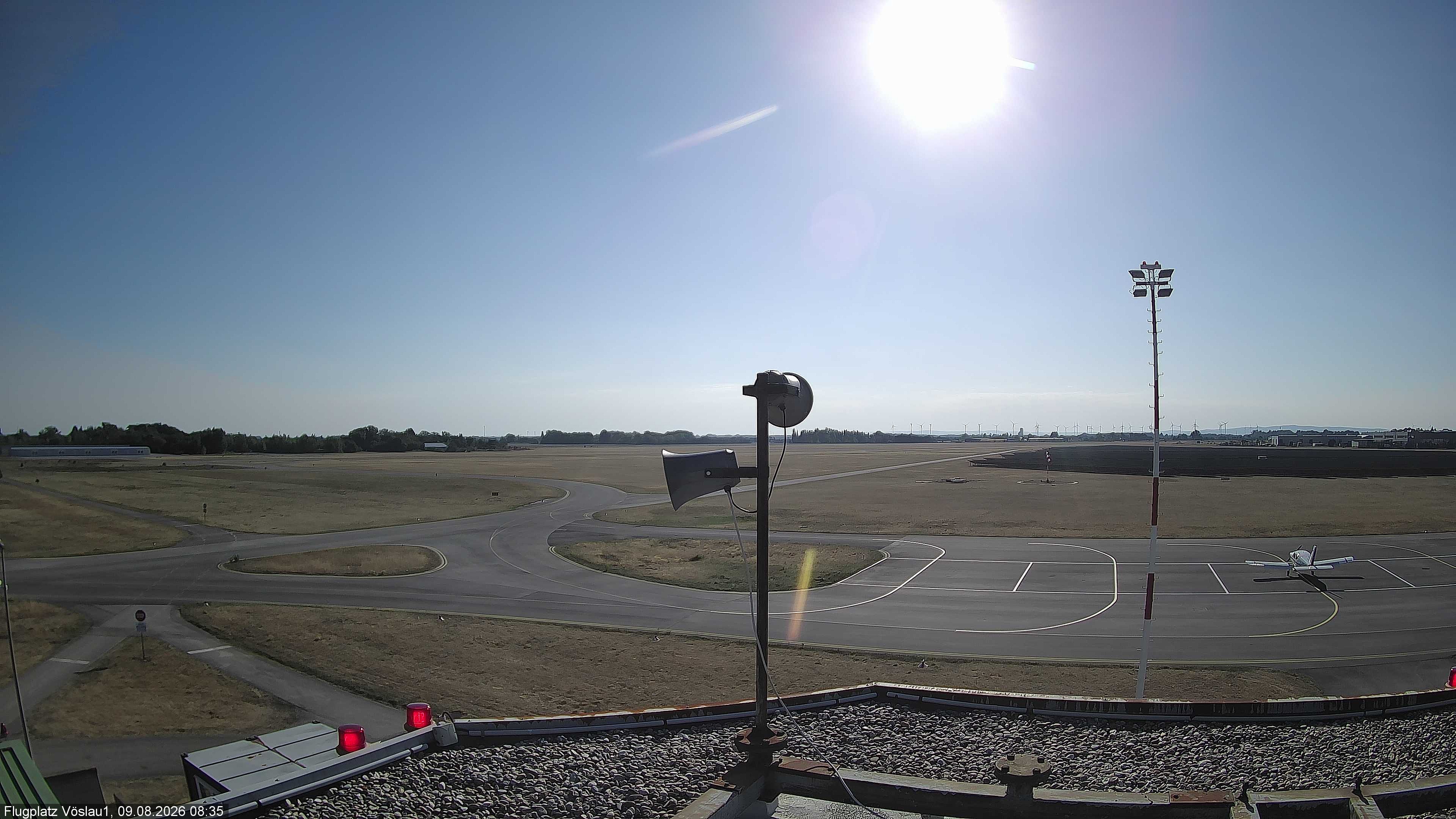 Archived image Webcam View Kottingbrunn Airfield