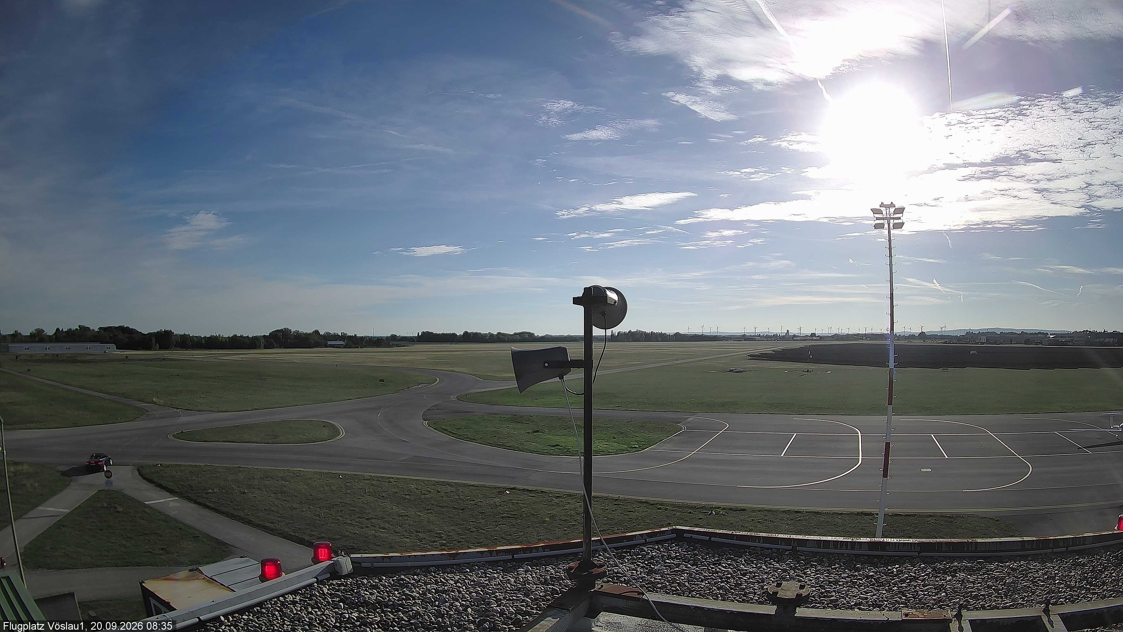 Archiv Foto Webcam Blick auf Flugplatz Bad Vöslau-Kottingbrunn