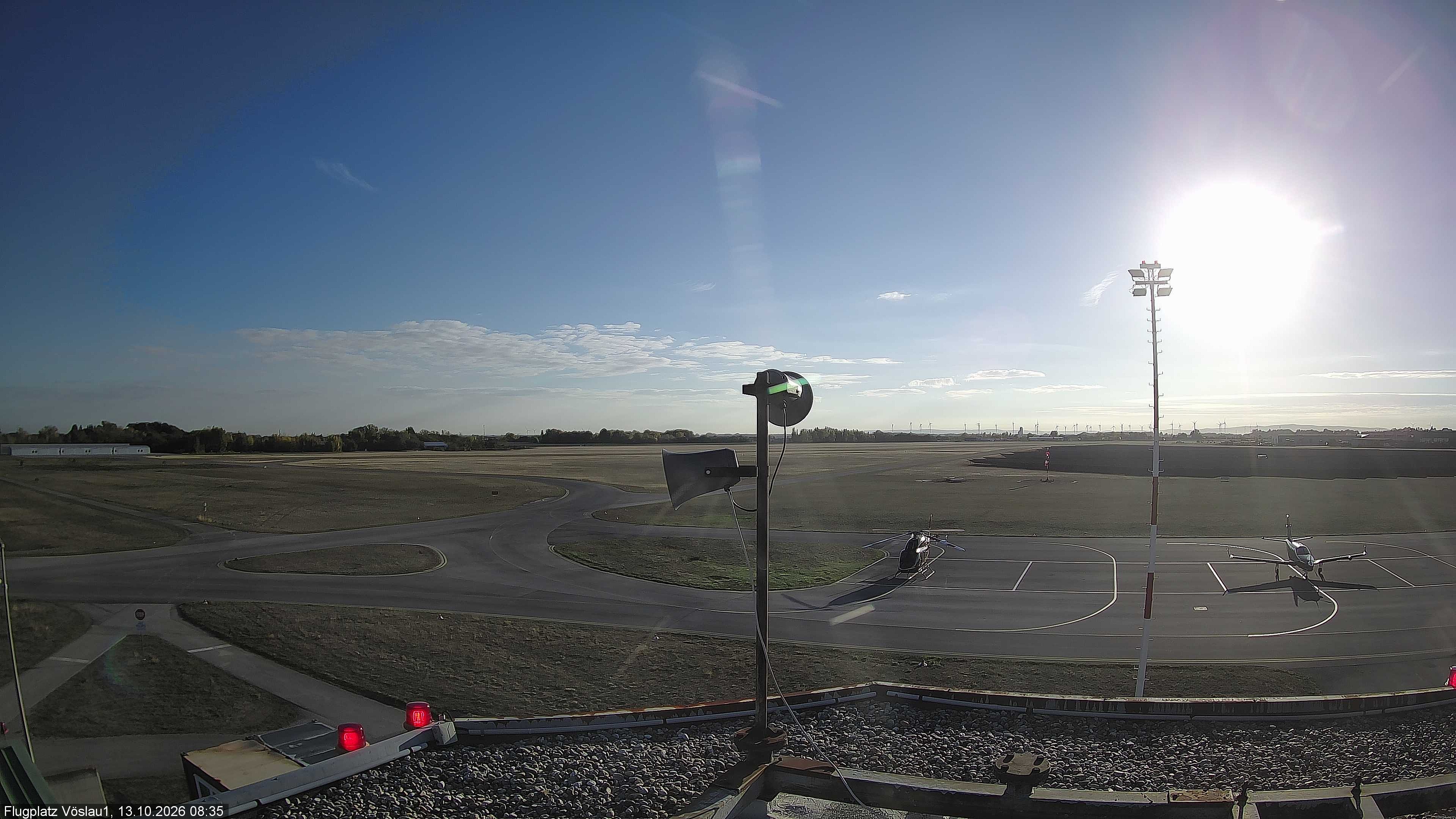 Archiv Foto Webcam Blick auf Flugplatz Bad Vöslau-Kottingbrunn