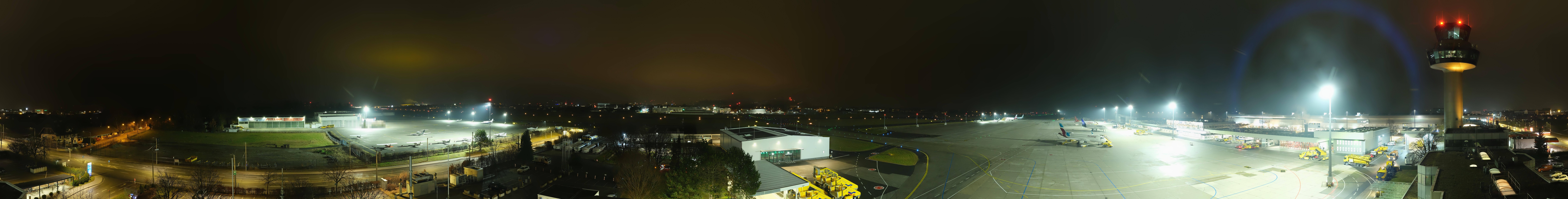 Archiv Foto Webcam Flughafen Salzburg