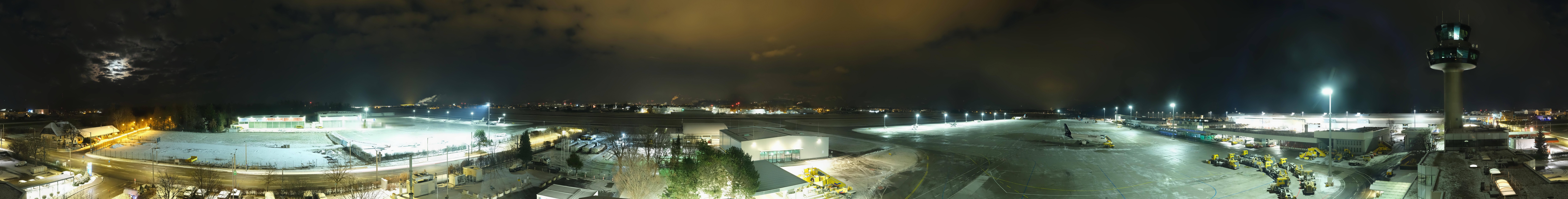Archiv Foto Webcam Flughafen Salzburg