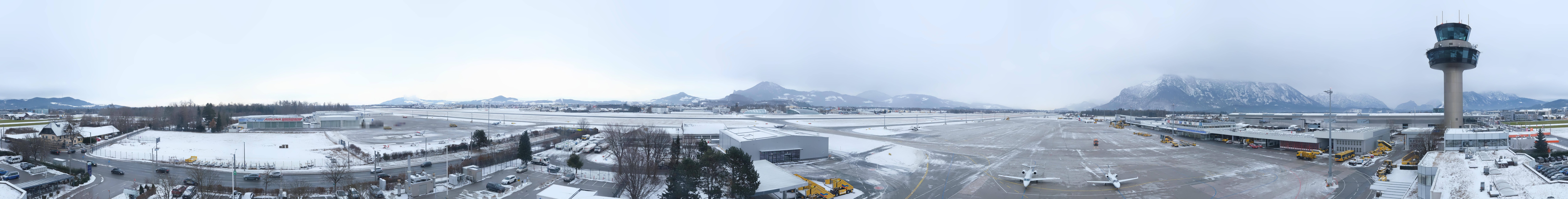 Archived image Webcam Salzburg Airport Panorama