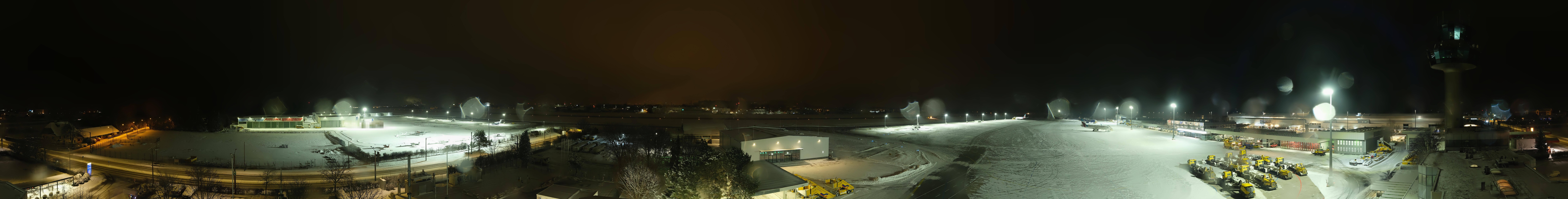 Archived image Webcam Salzburg Airport Panorama